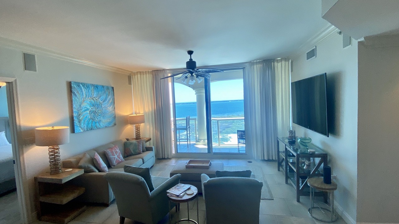Photo of Livingroom in Pensacola Beach