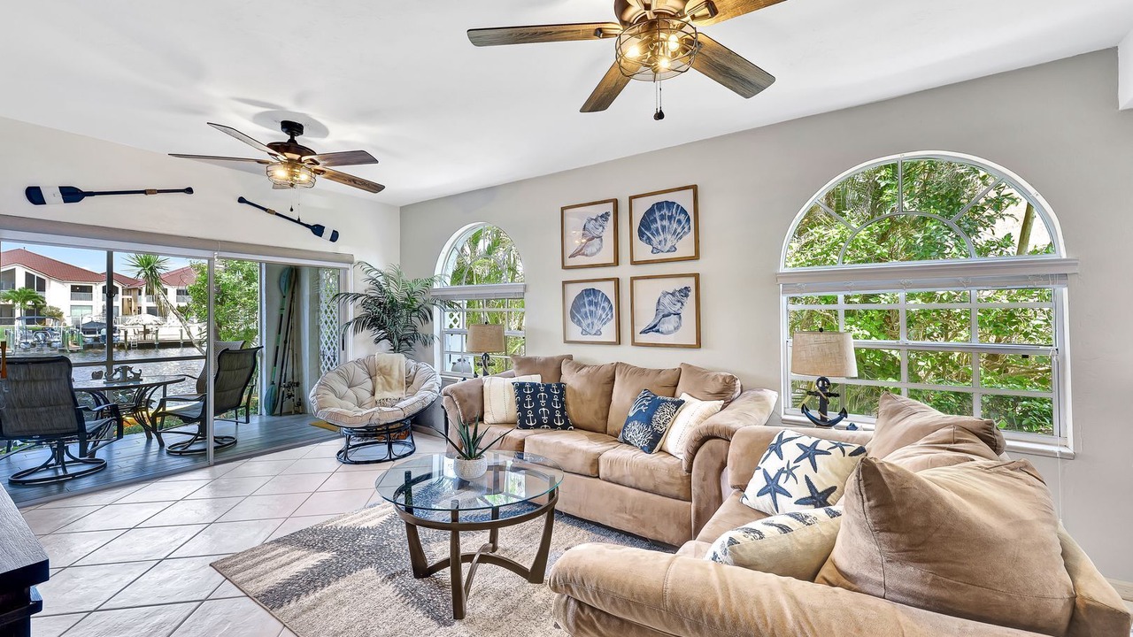 Photo of Bedroom in Caloosahatchee