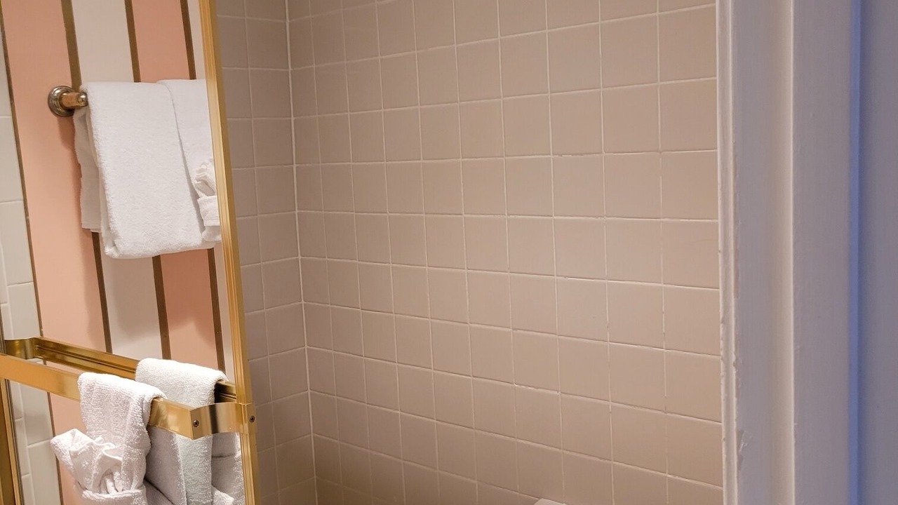 Photo of Bathroom in Ono Island