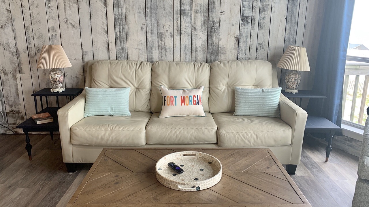 Photo of Livingroom in Surf Side Shores