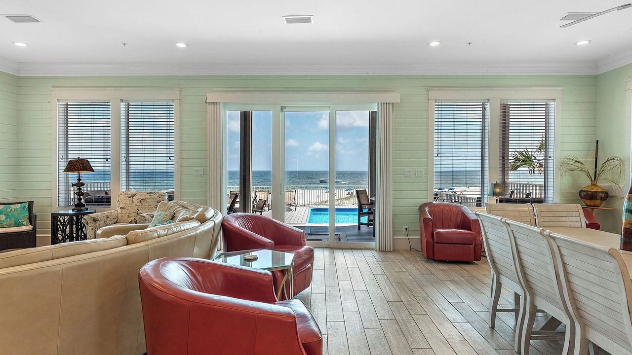 Photo of Livingroom in Orange Beach