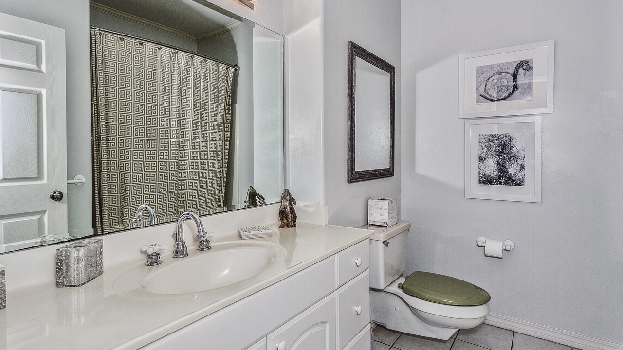Photo of Bathroom in White Sands