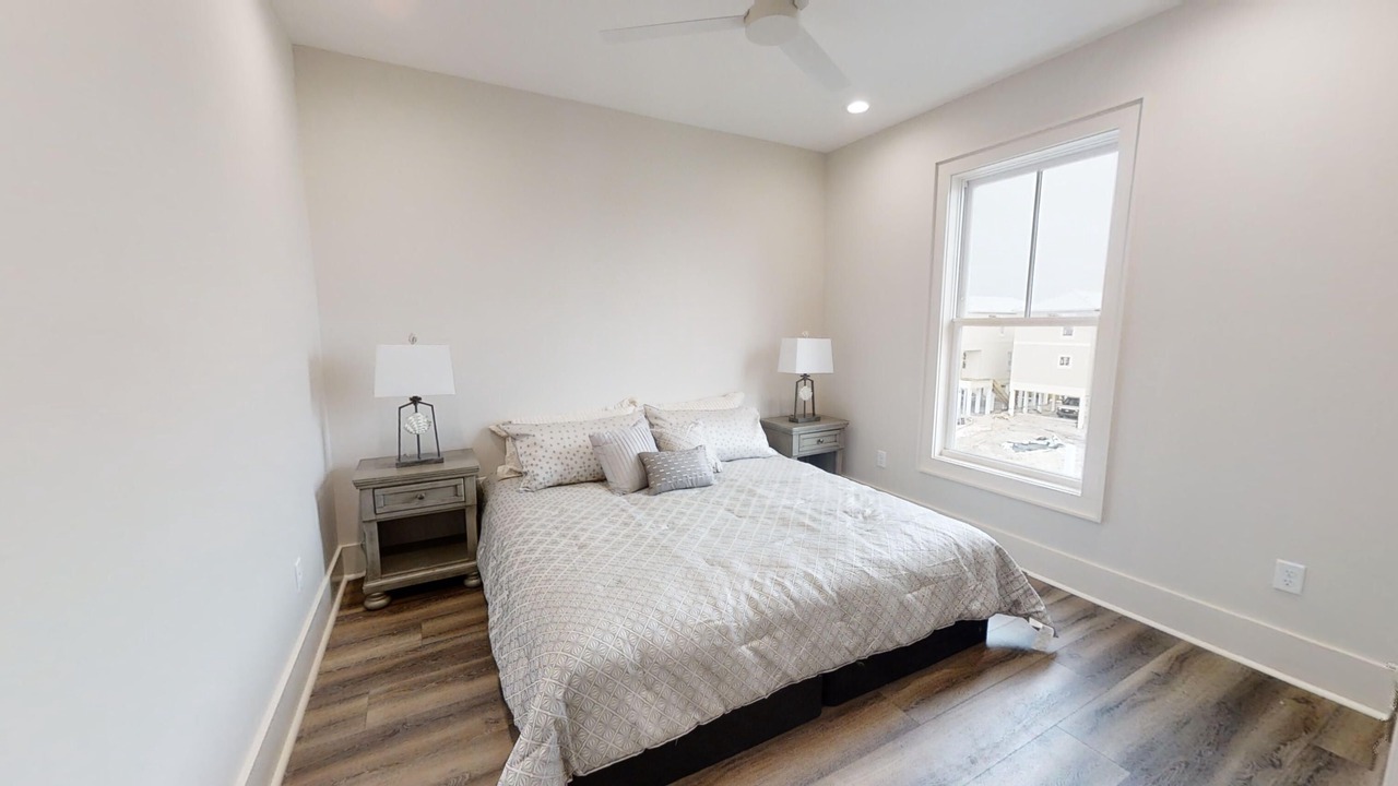 Photo of Bedroom in Gulf Shores