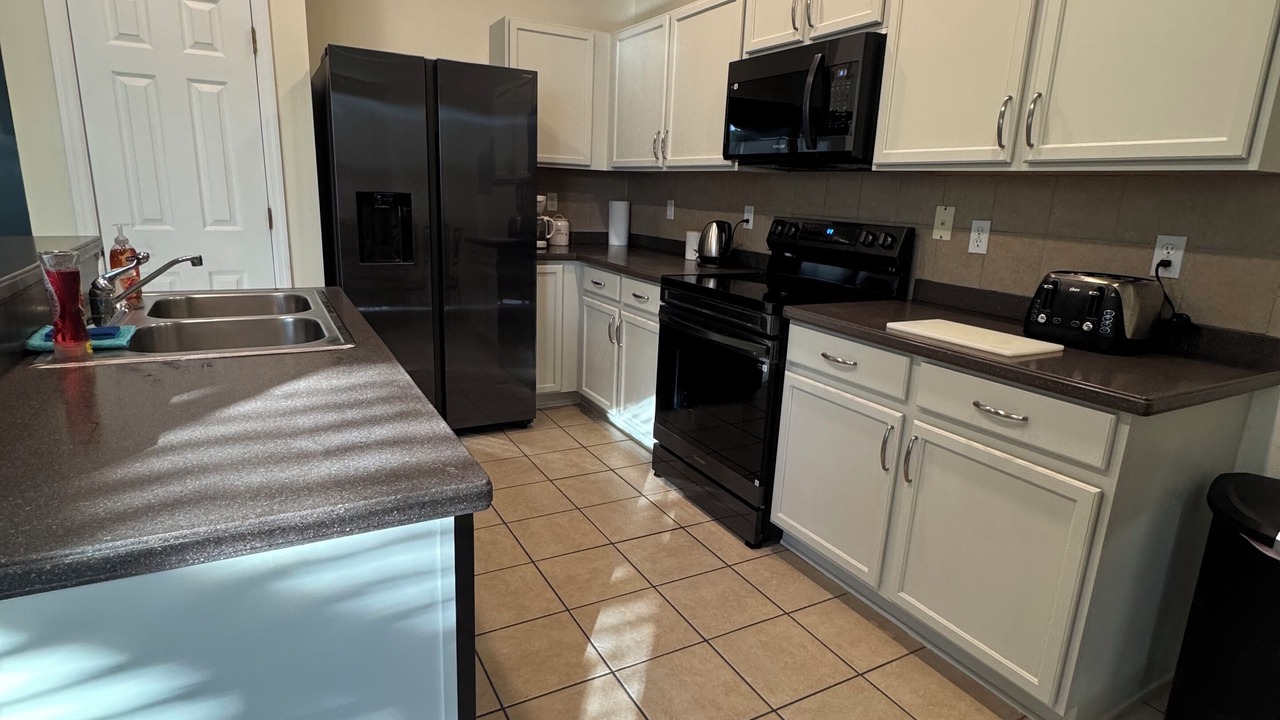 Photo of Kitchen in Legacy Park