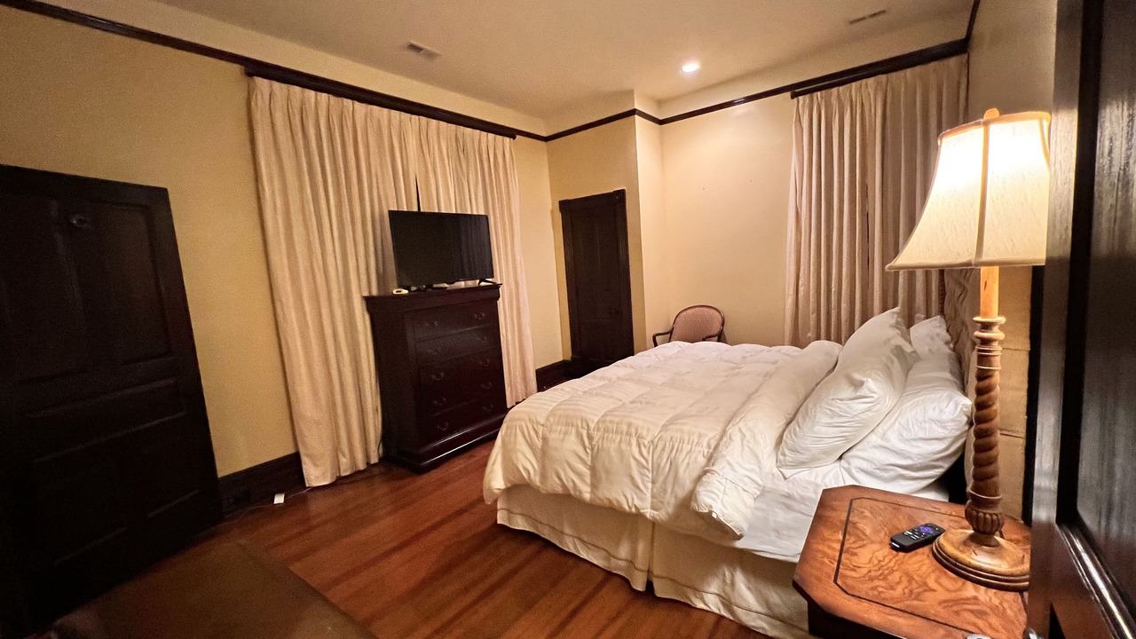 Photo of Bedroom in Anniston