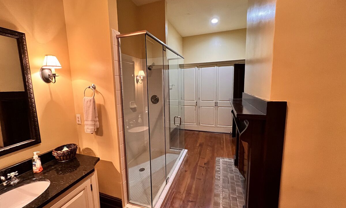 Photo of Bathroom in Anniston