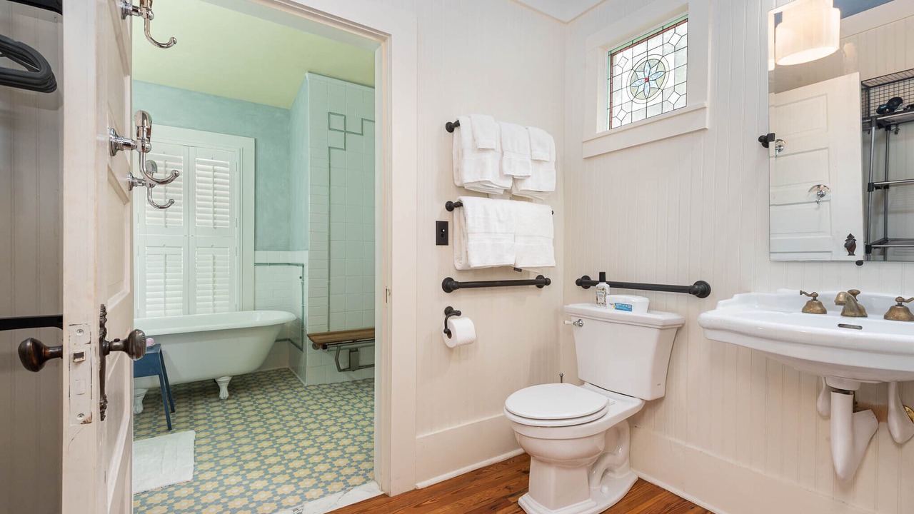 Photo of Bathroom in Cocoa