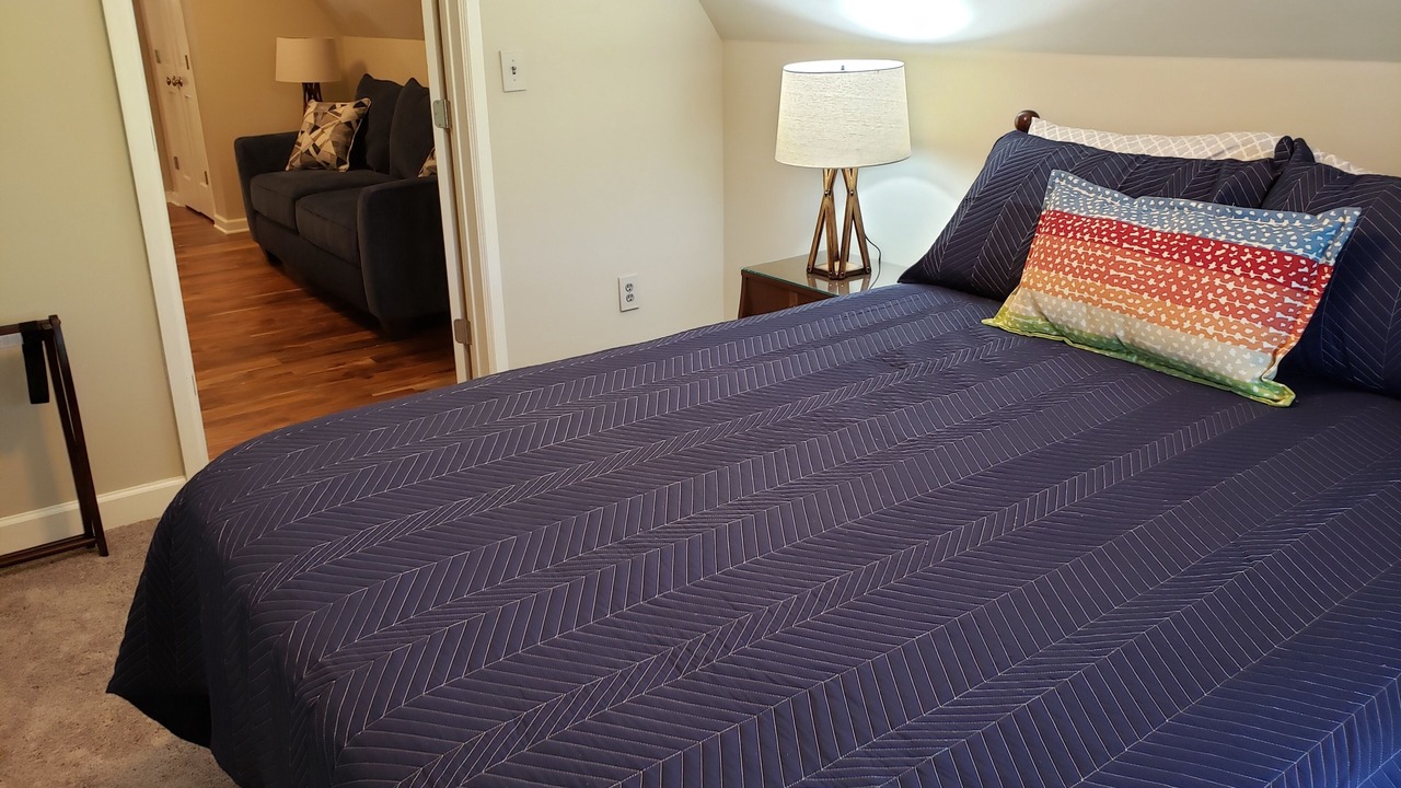 Photo of Bedroom in Deatsville