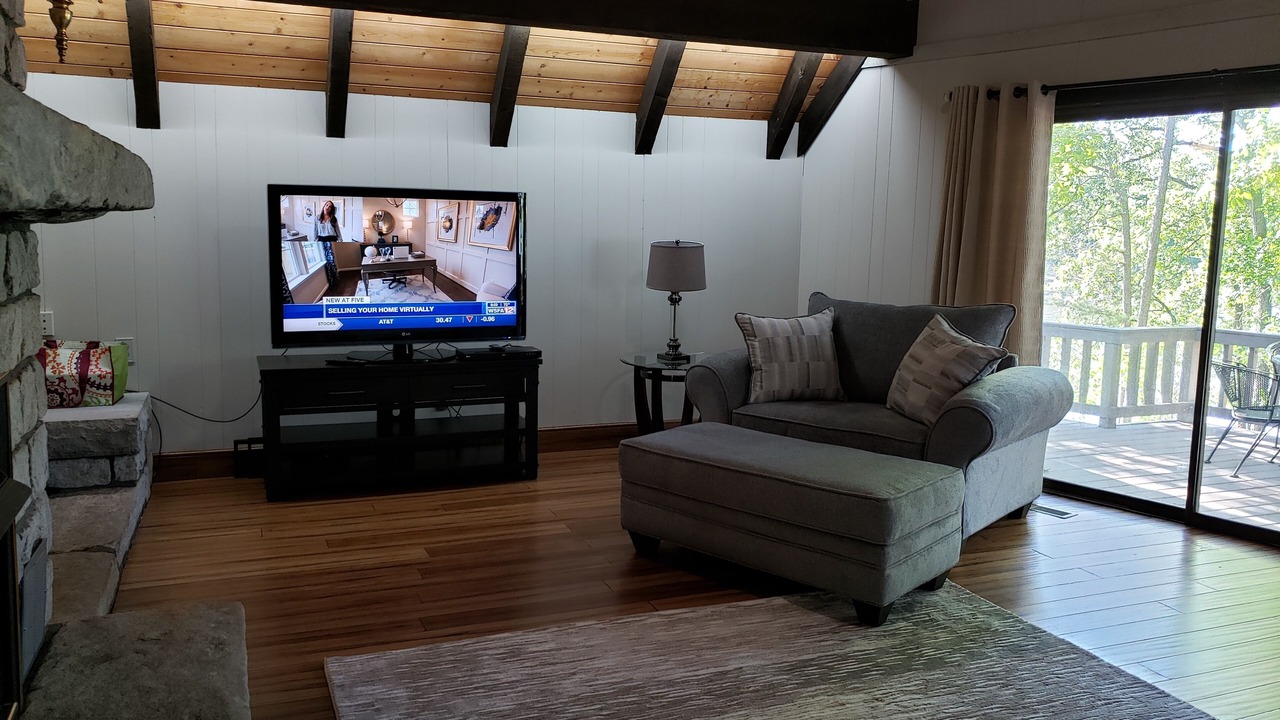 Photo of Livingroom in Deatsville