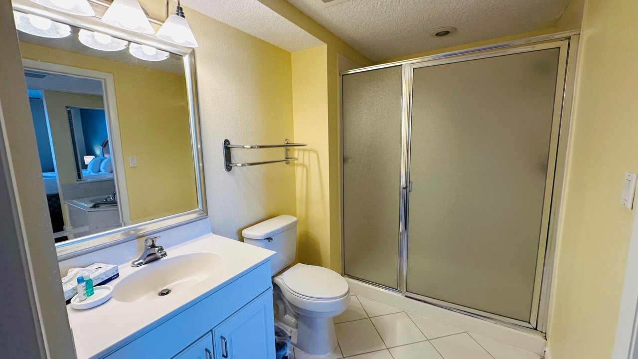 Photo of Bathroom in Brush - Stewarts