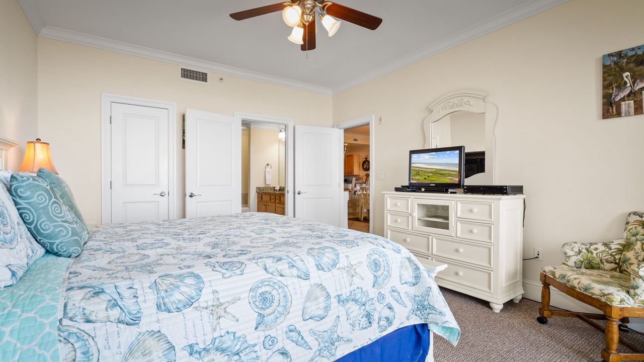 Photo of Bedroom in Dauphin Island