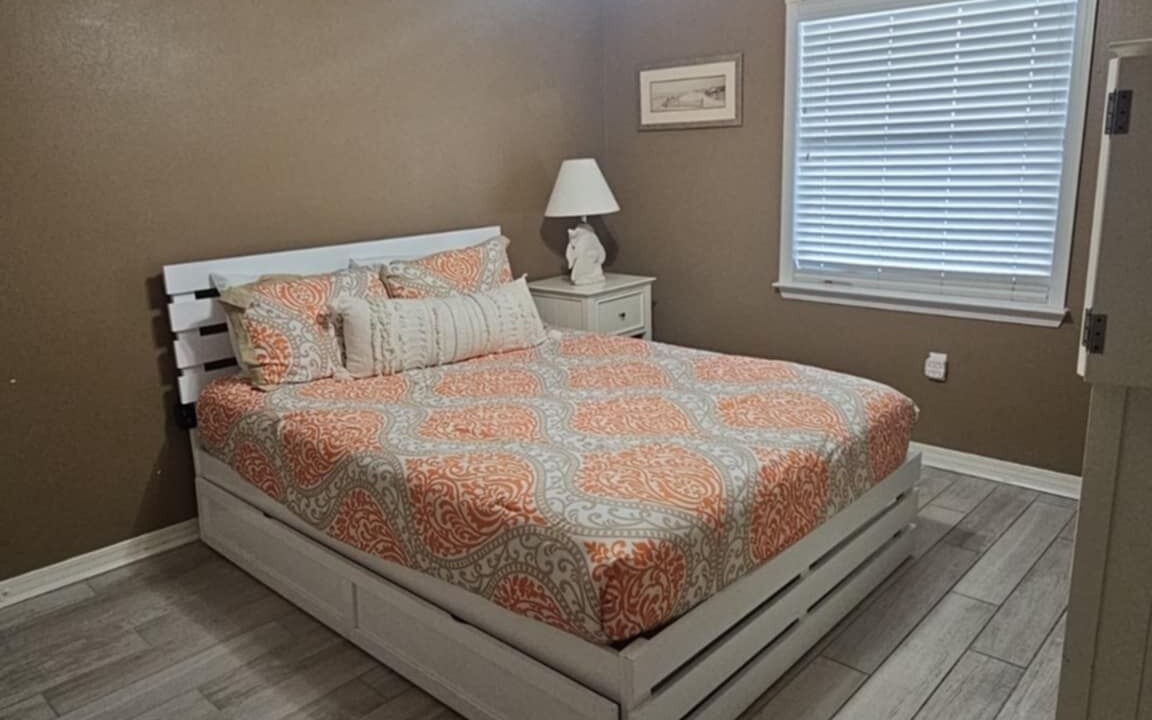 Photo of Bedroom in Orange Beach