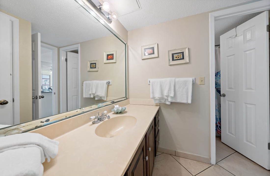 Photo of Bathroom in Gulf Shores