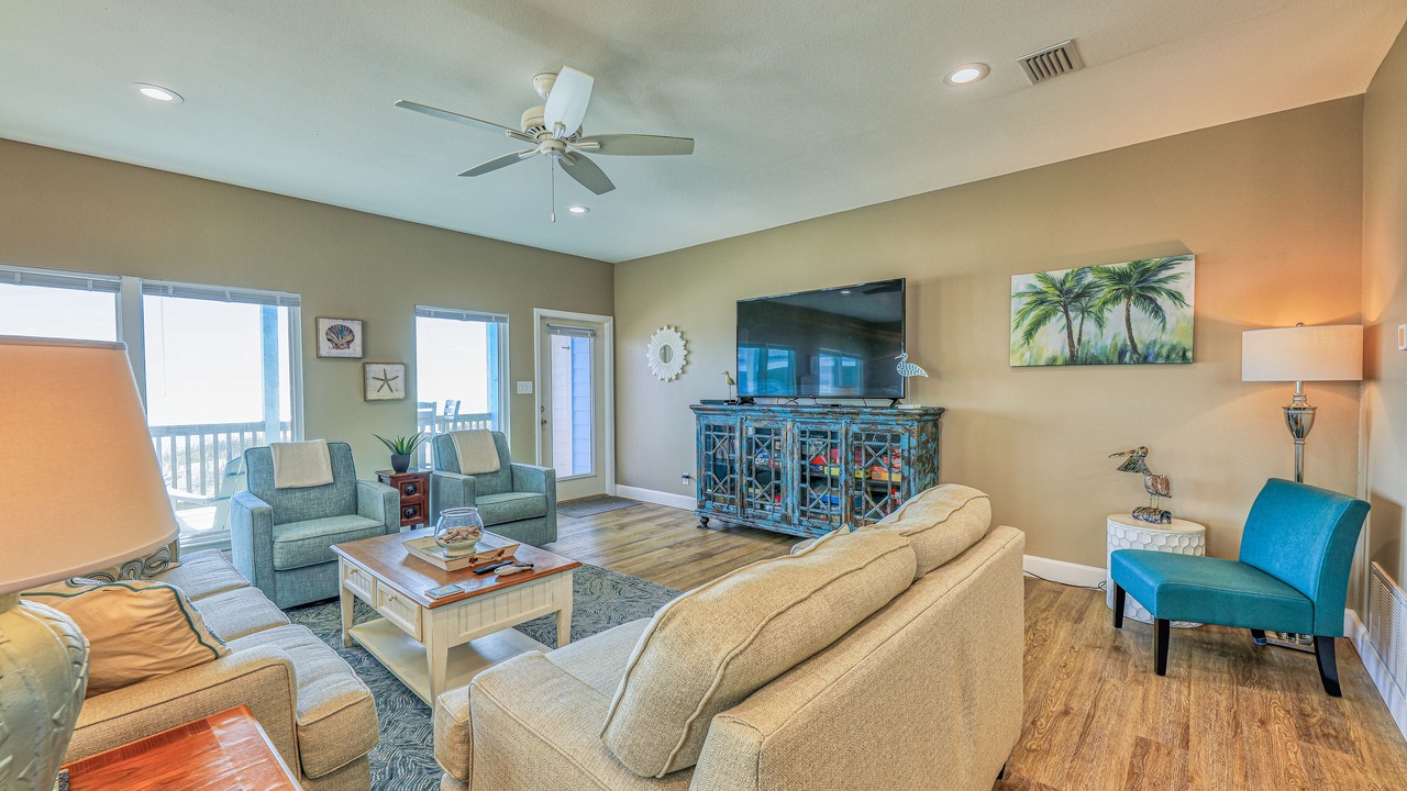 Photo of Livingroom in Fort Morgan