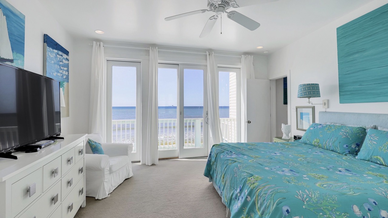 Photo of Bedroom in Dauphin Island
