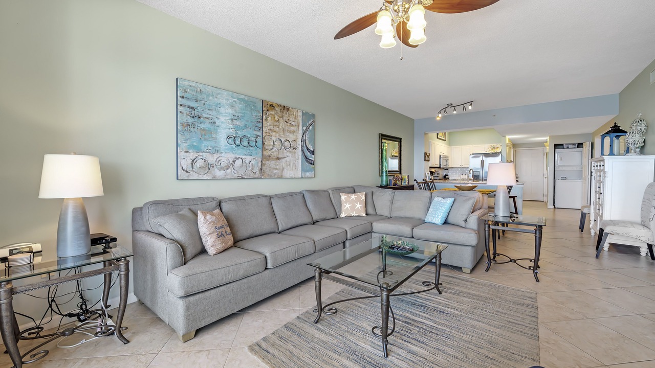 Photo of Livingroom in Ono Island