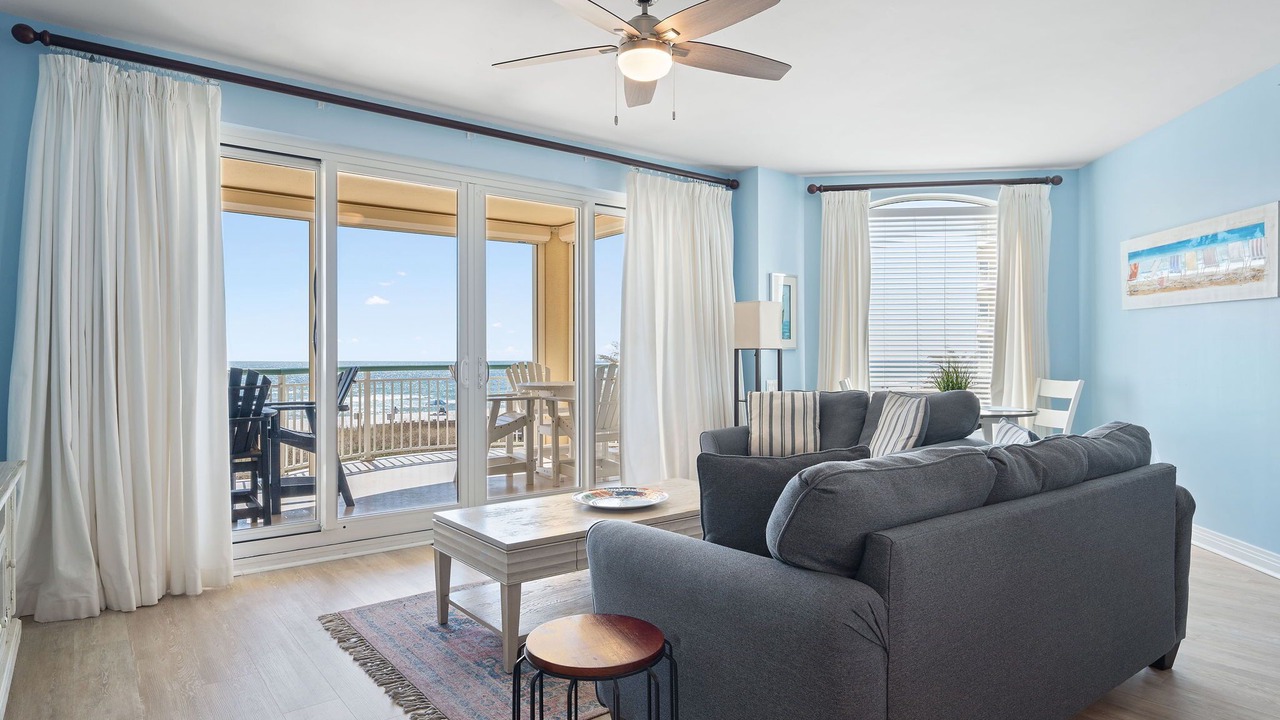 Photo of Livingroom in Ono Island