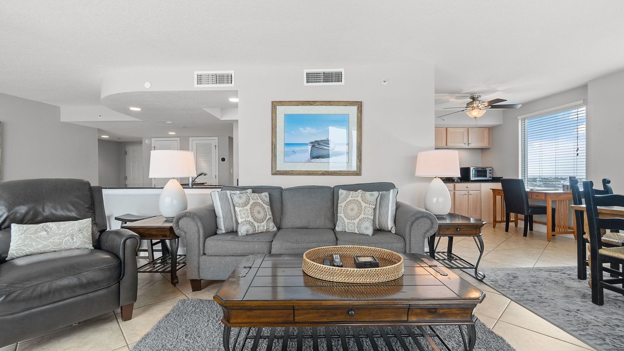 Photo of Livingroom in Ono Island
