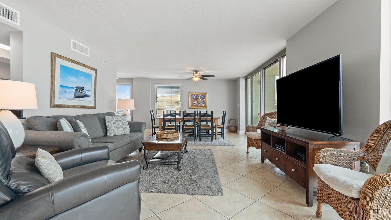 Photo of Livingroom in Ono Island