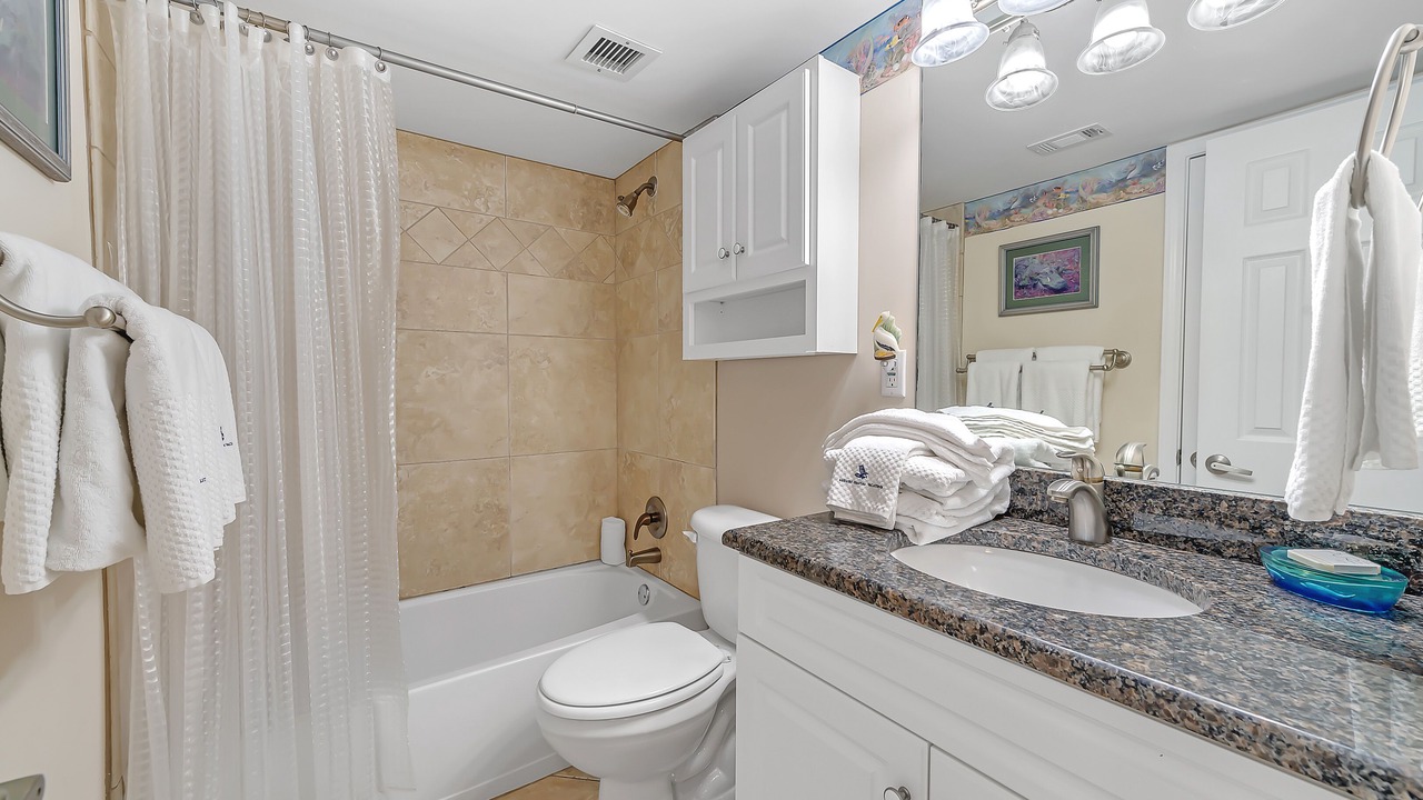 Photo of Bathroom in Ono Island