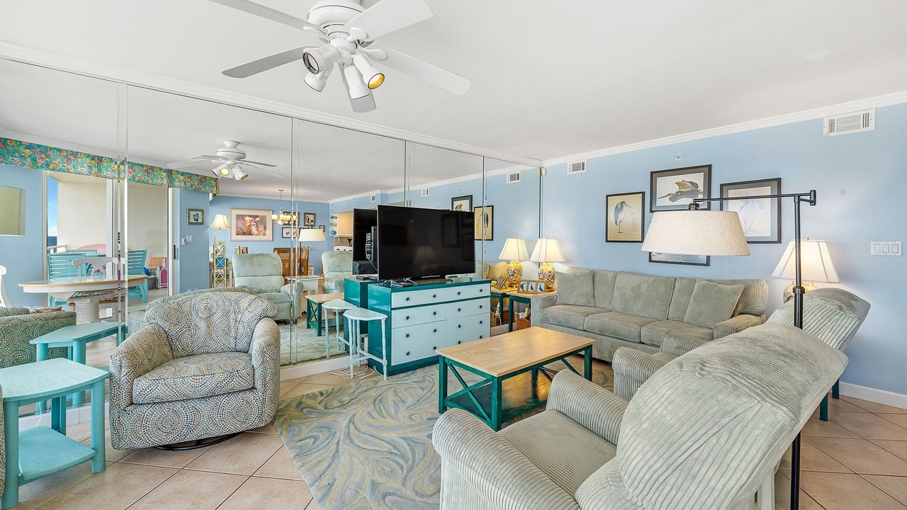 Photo of Livingroom in Ono Island