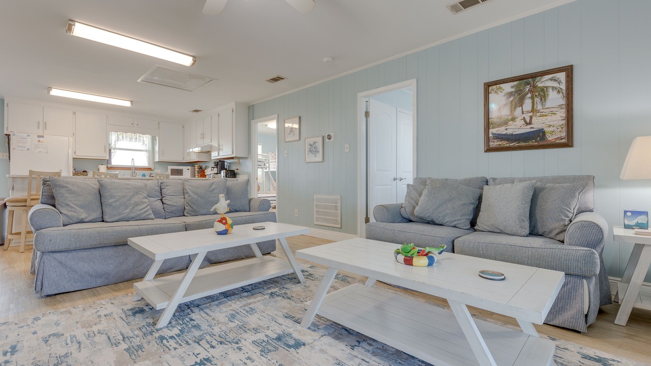 Photo of Livingroom in Silver Cay