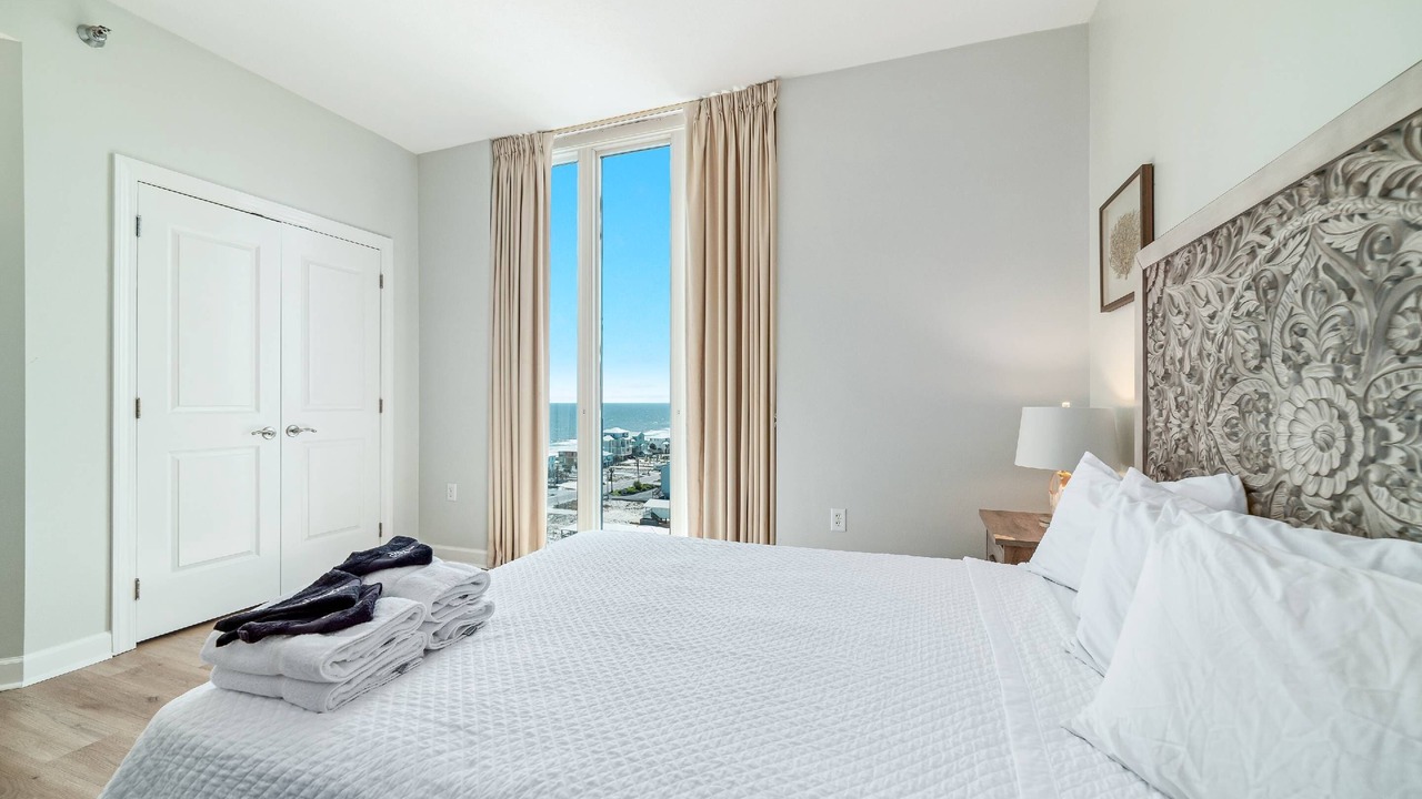 Photo of Bedroom in Gulf Shores
