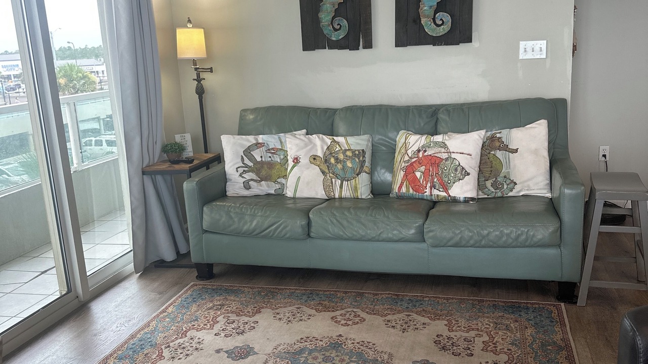 Photo of Livingroom in Orange Beach