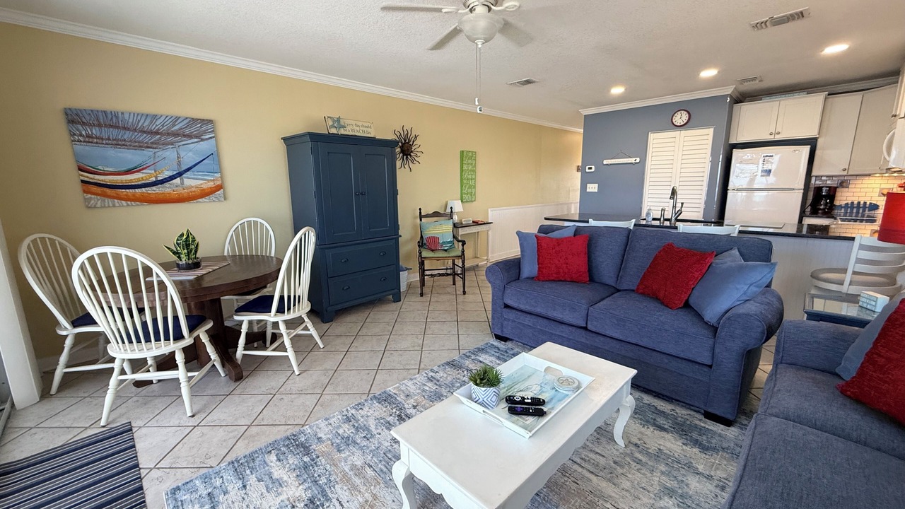 Photo of Livingroom in Fort Walton Beach