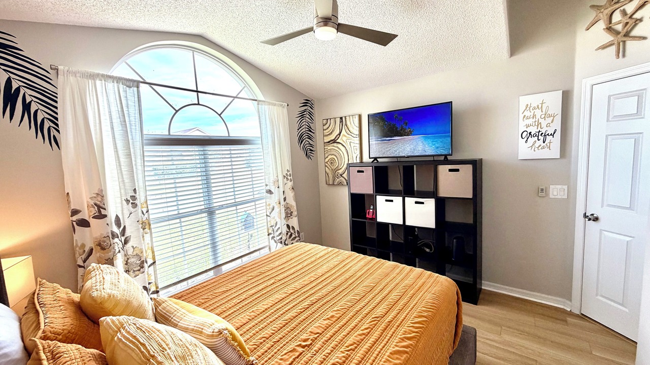 Photo of Bedroom in Windsor Palms