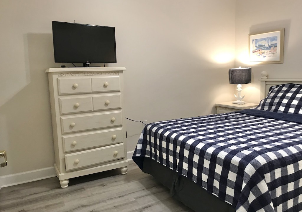 Photo of Bedroom in Orange Beach East