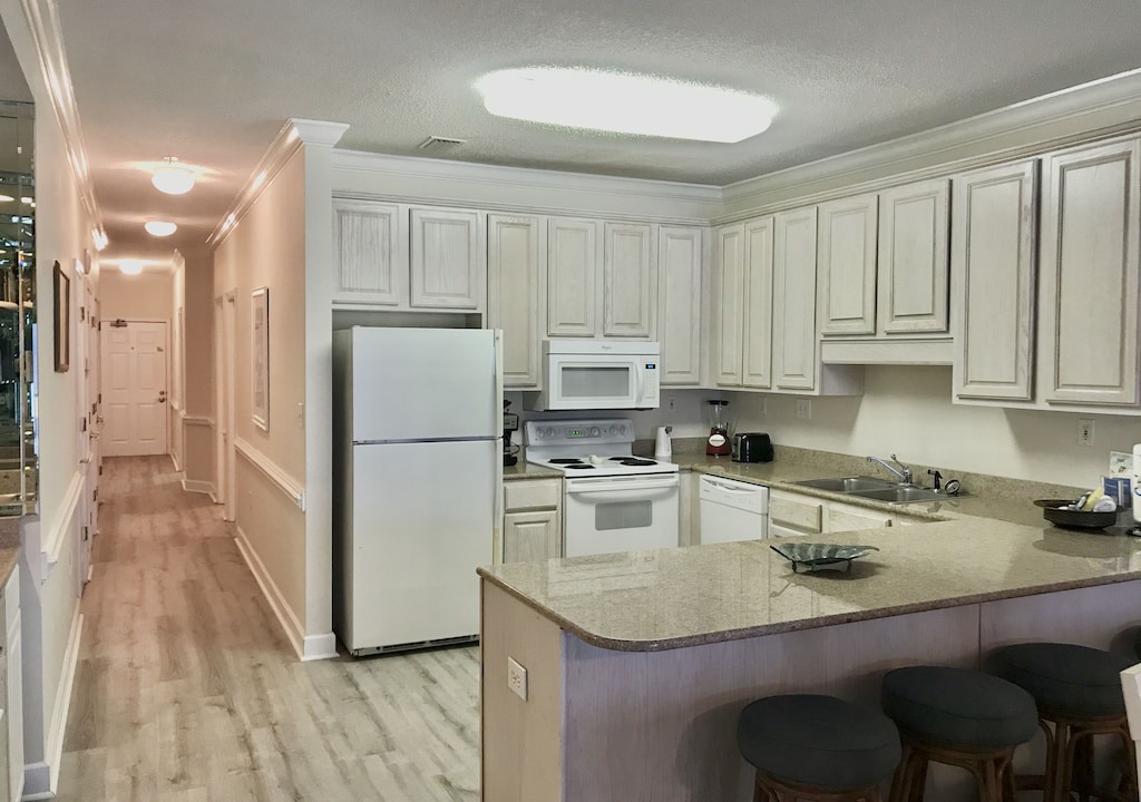 Photo of Kitchen in Orange Beach East