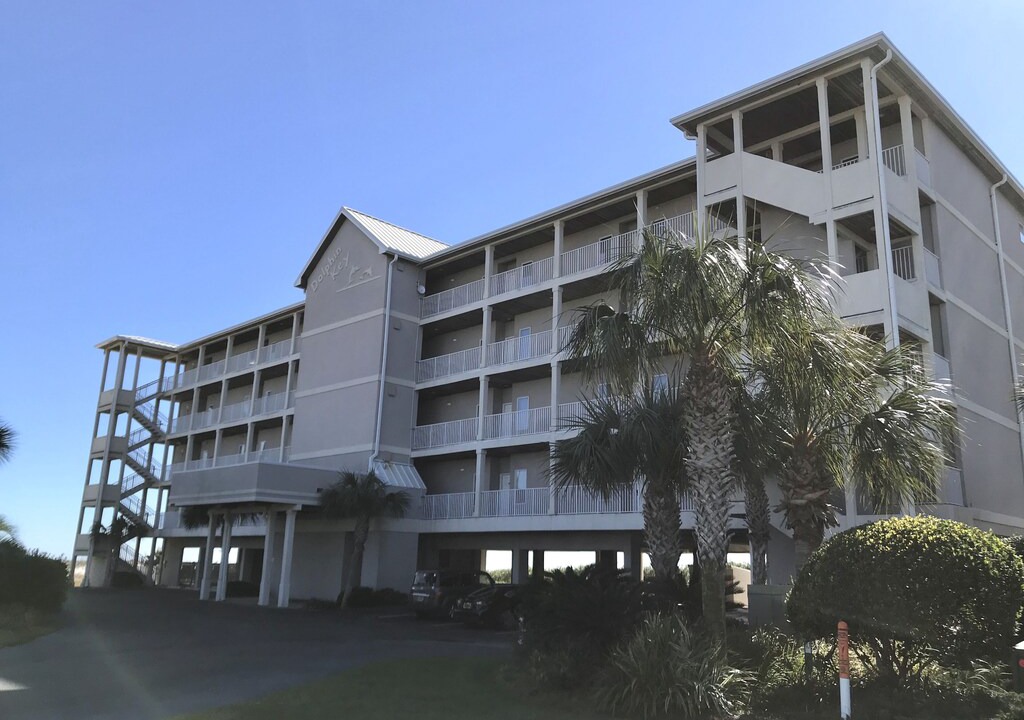 Photo of Buildings in Orange Beach East