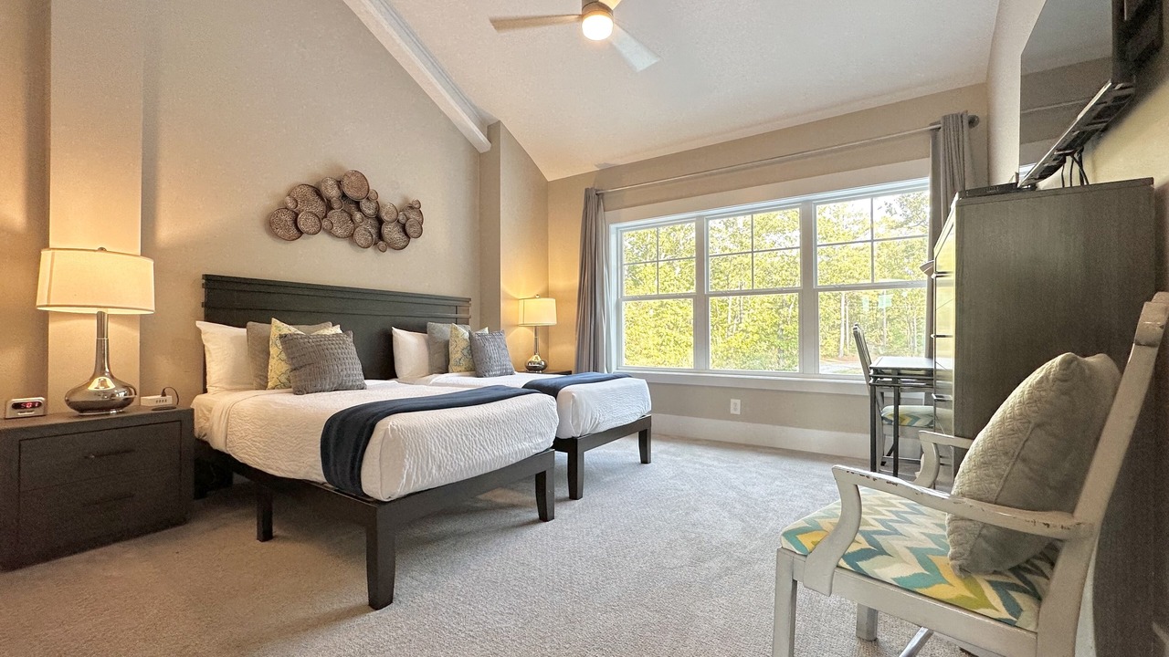 Photo of Bedroom in Cedar Bluff