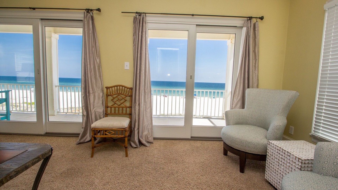 Photo of Livingroom in Gulf Shores