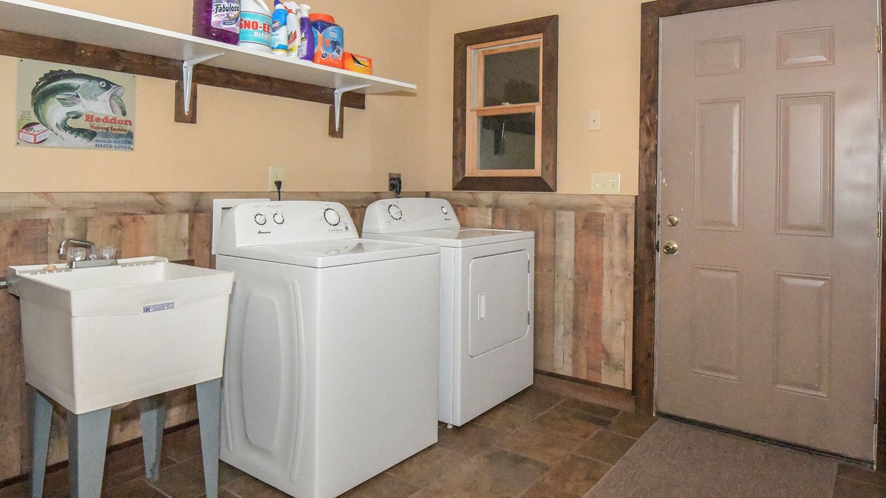 Photo of Bedroom in Groveoak