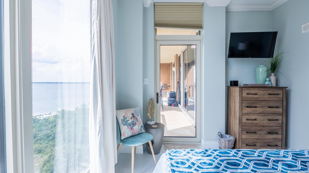 Photo of Bedroom in Pensacola Beach
