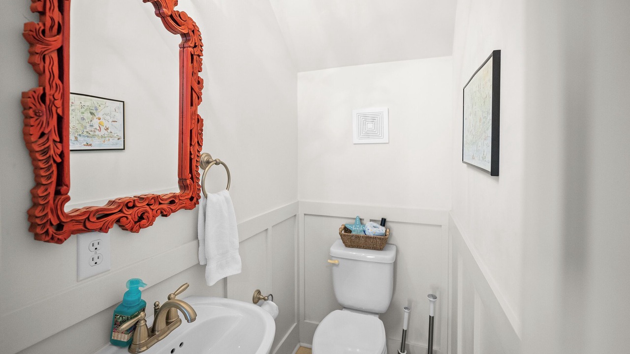 Photo of Bathroom in Orange Beach