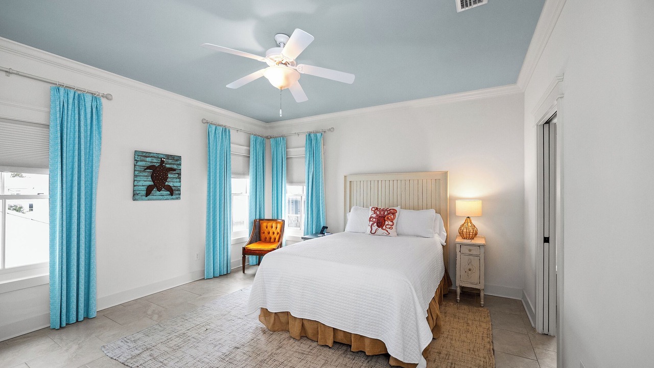 Photo of Bedroom in Orange Beach