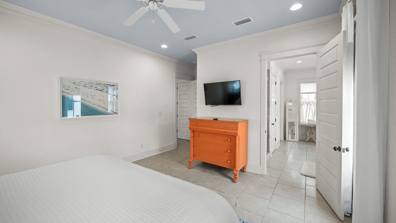 Photo of Bedroom in Orange Beach