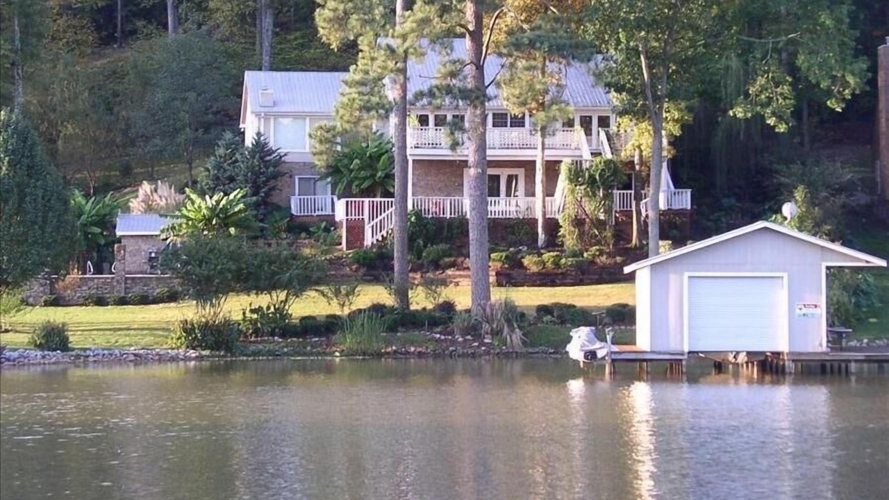 Photo of Outdoor in Guntersville