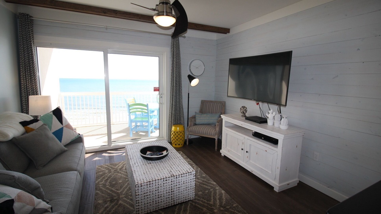 Photo of Livingroom in Gulf Shores