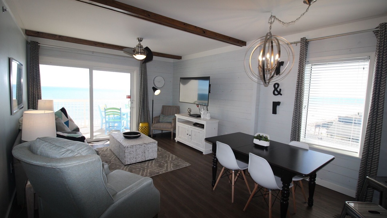 Photo of Livingroom in Gulf Shores