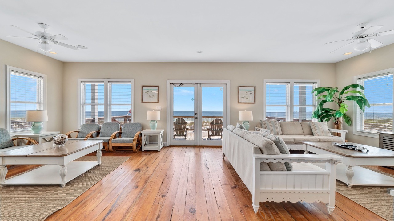 Photo of Livingroom in Gulf Shores
