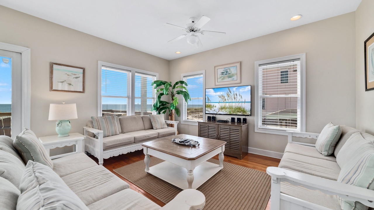 Photo of Livingroom in Gulf Shores