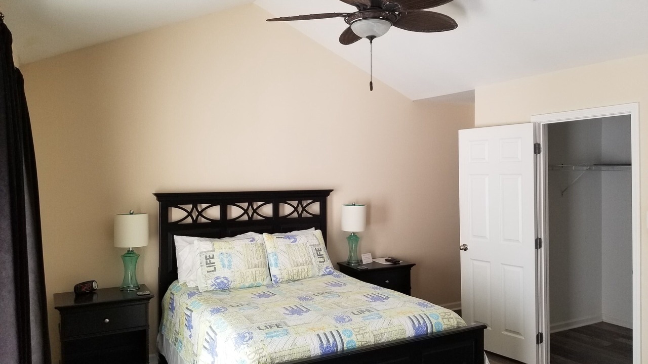 Photo of Bedroom in Gulfport