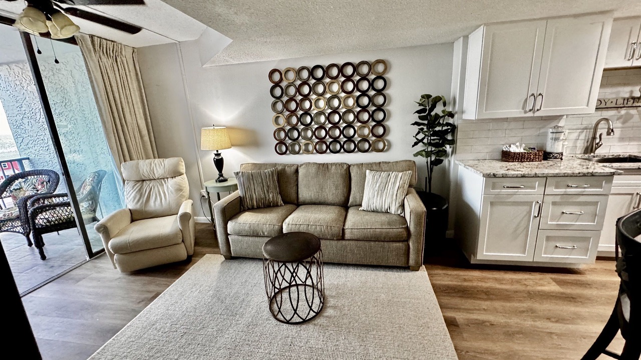 Photo of Livingroom in Gulf Shores