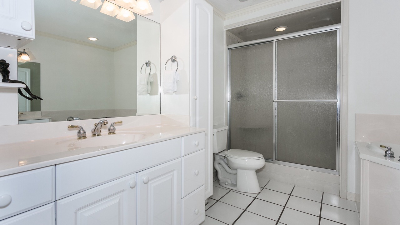 Photo of Bathroom in Pensacola Beach