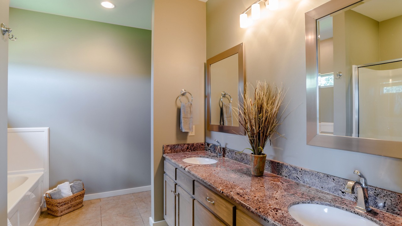 Photo of Bathroom in Theodore