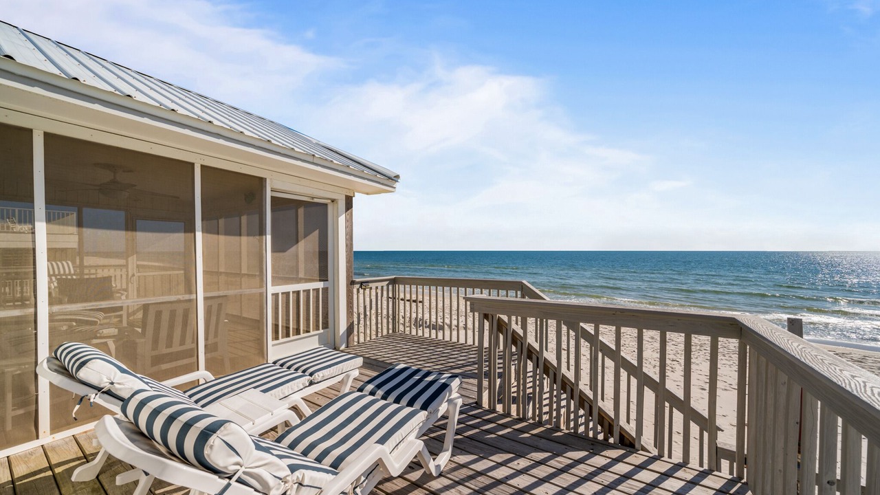 Photo of Patio Balcony in Surf Side Shores
